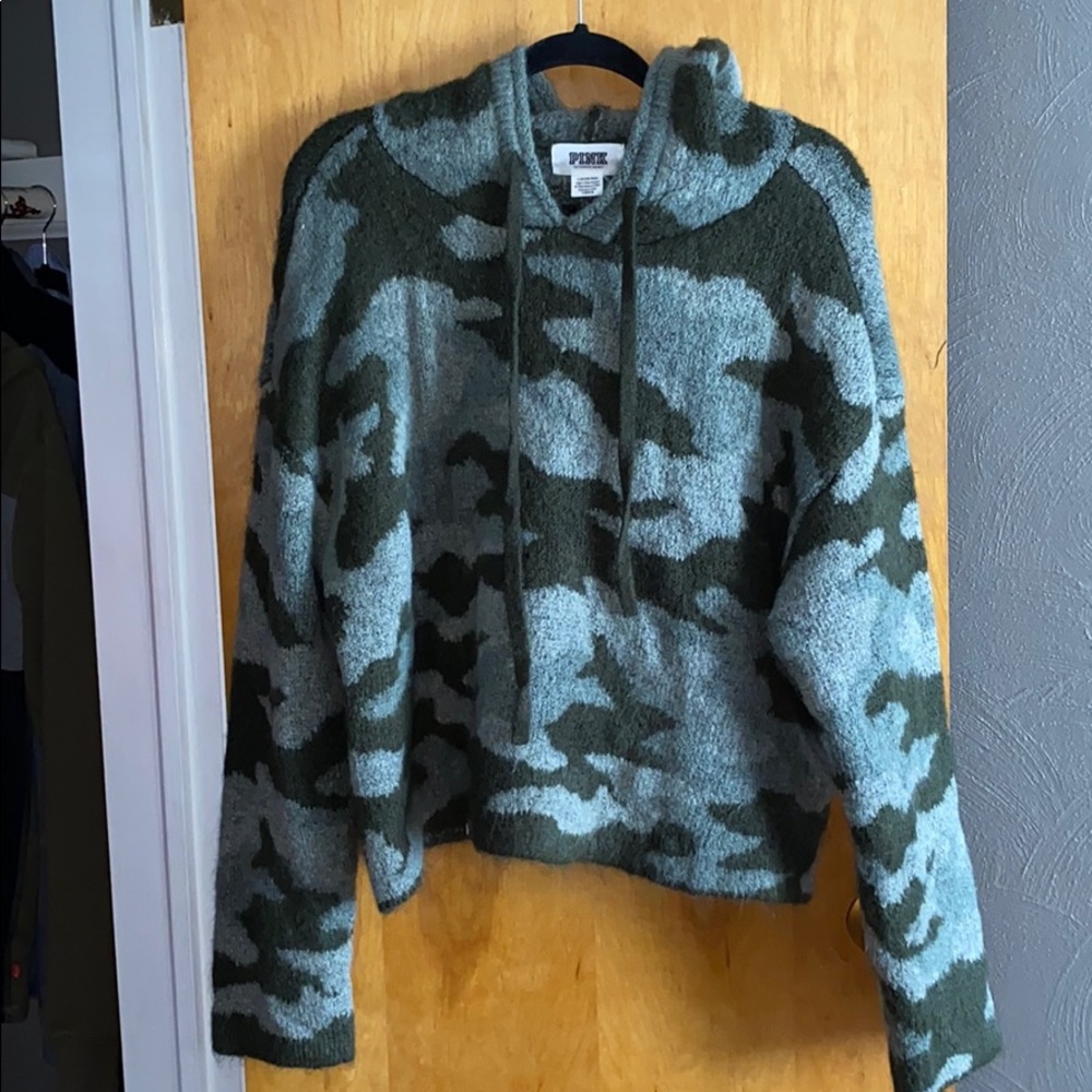 Olive crop top sweater Pink Vs